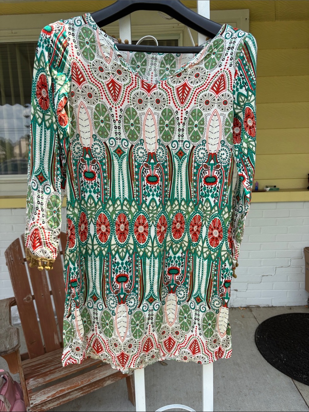Source Unknown Green & Red Patterned Long Sleeve Boho Dress